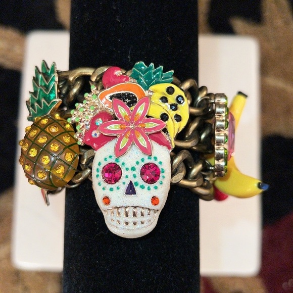 Betsey Johnson Women’s RIO Pink Sugar Skeleton Skulls Fruit Toggle Bracelet - Picture 14 of 14